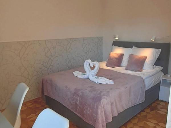 WILLA BAJLAND : photo 1 de la chambre chambre lit king-size avec balcon