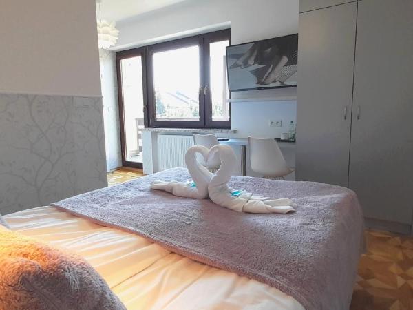 WILLA BAJLAND : photo 2 de la chambre chambre lit king-size avec balcon