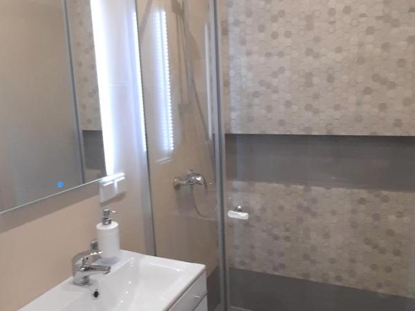 WILLA BAJLAND : photo 5 de la chambre chambre lit king-size avec balcon