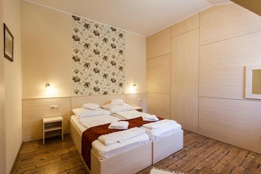 Piroska Csárda és Panzió : photo 1 de la chambre chambre triple basique