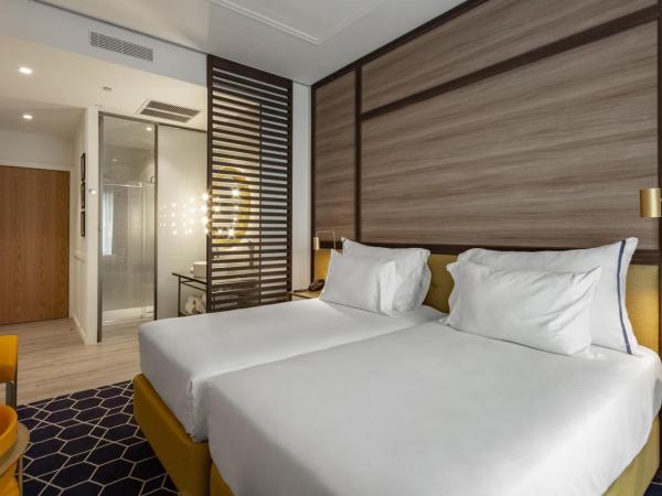 Pestana CR7 Gran Vía Madrid : photo 3 de la chambre chambre premium