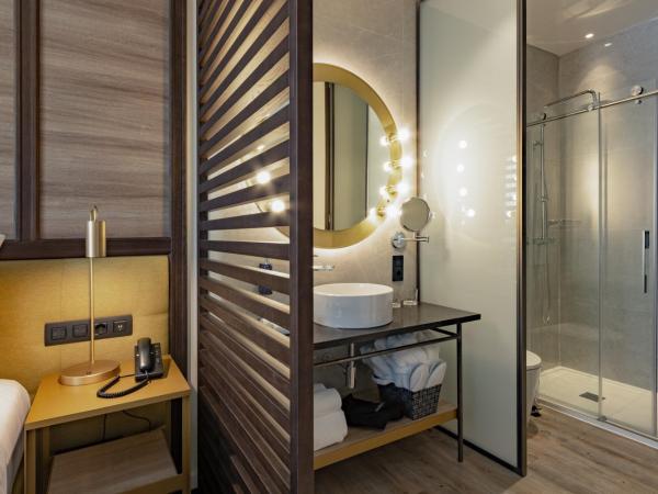 Pestana CR7 Gran Vía Madrid : photo 7 de la chambre chambre premium