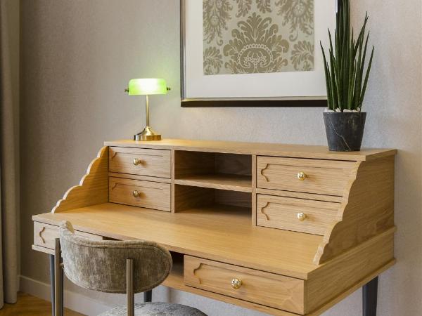 Warwick Reine Astrid - Lyon : photo 3 de la chambre suite exécutive