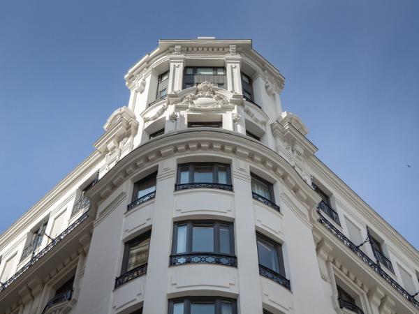 Pestana CR7 Gran Vía Madrid : photo 5 de la chambre grand hébergement de luxe avec vue