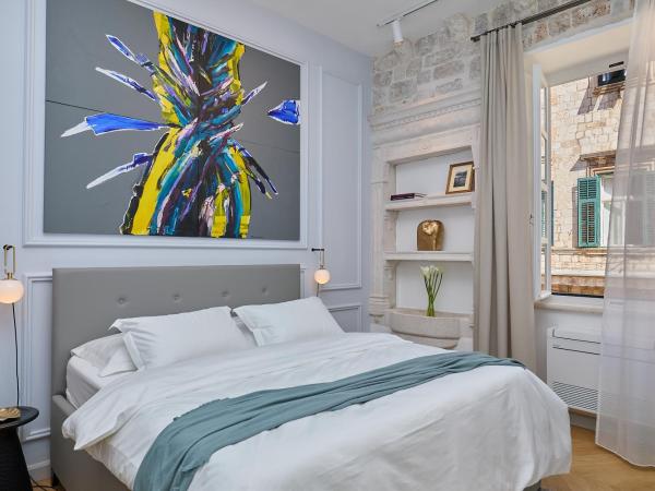 Bota Palace : photo 2 de la chambre chambre lit king-size deluxe