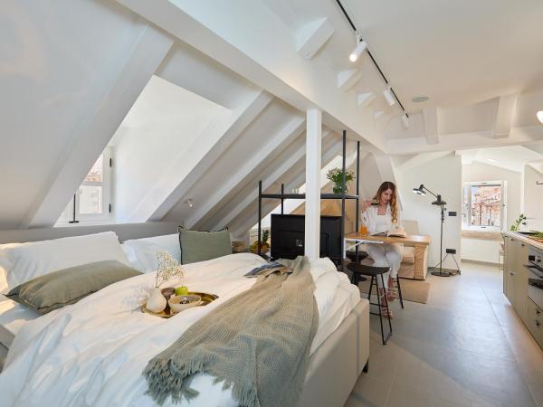 Bota Palace : photo 1 de la chambre studio