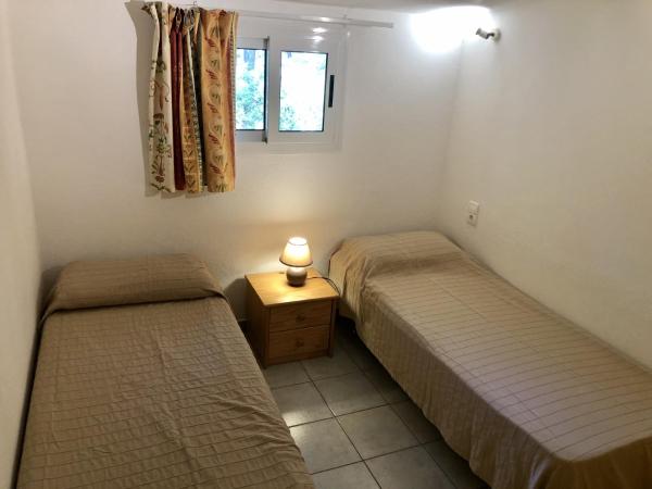 Villa Les Lieges de Palombaggia : photo 7 de la chambre bungalow - vue sur jardin