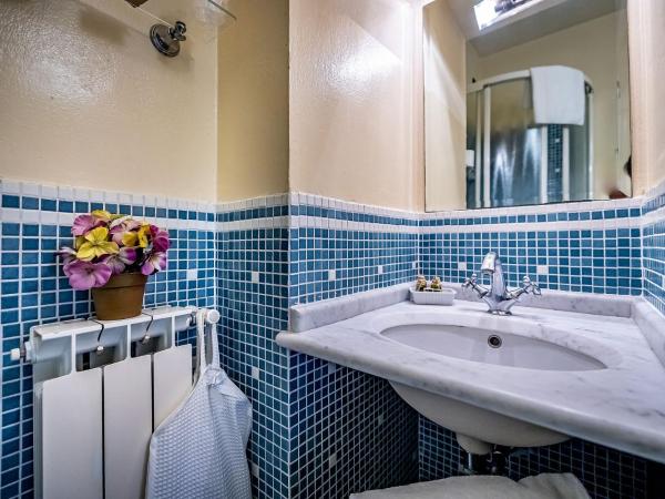 Palazzo Gamba Apartments al Duomo : photo 10 de la chambre appartement 1 chambre avec vue sur la ville (2 adultes)