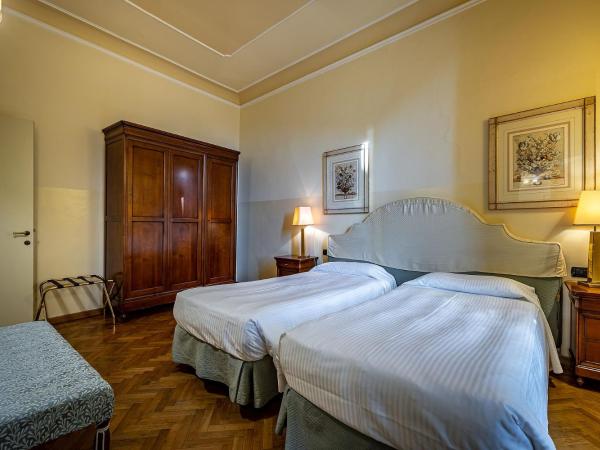 Palazzo Gamba Apartments al Duomo : photo 3 de la chambre appartement avec balcon