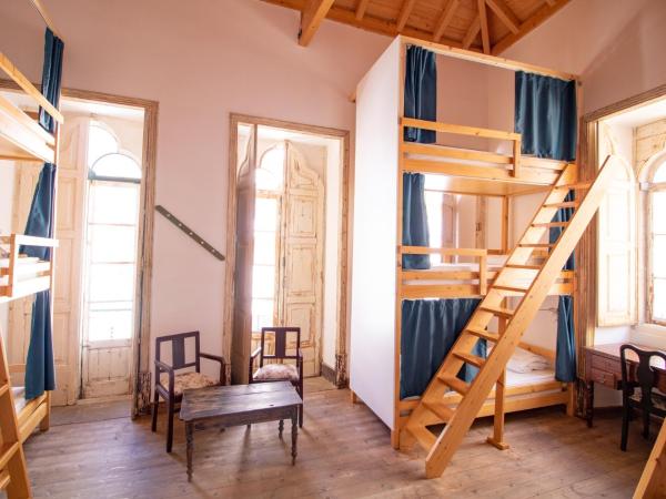 Tilia Hostel : photo 2 de la chambre lit simple dans dortoir mixte de 12 lits