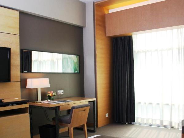 Jianguo Hotel Guangzhou : photo 2 de la chambre chambre lits jumeaux supérieure