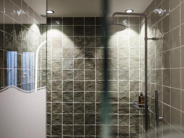 Altstadthotel Weisses Kreuz : photo 6 de la chambre suite super patio 