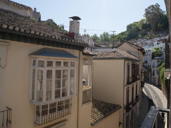 Hotel Boutique Puerta de las Granadas : photo 8 de la chambre studio - vue sur cuesta de gomérez