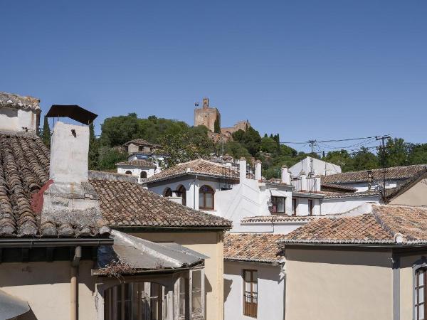 Hotel Boutique Puerta de las Granadas : photo 9 de la chambre hébergement premium avec jacuzzi - vue sur alhambra