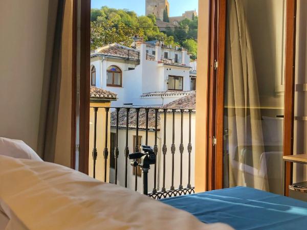 Hotel Boutique Puerta de las Granadas : photo 3 de la chambre chambre deluxe - vue sur l'alhambra