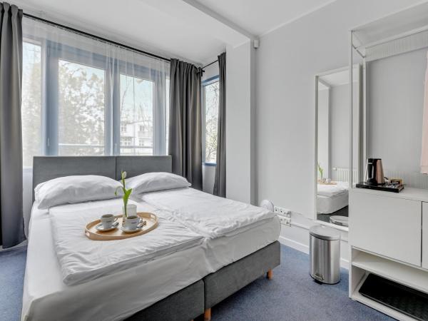 Przystanek Sopot Plaża : photo 2 de la chambre chambre double