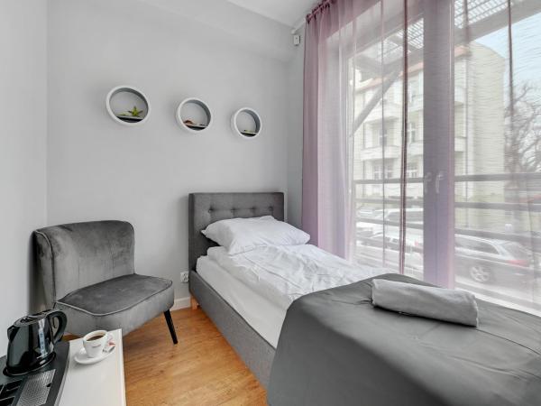 Przystanek Sopot Plaża : photo 1 de la chambre petite chambre simple