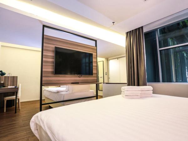 Days Hotel & Suites by Wyndham Fraser Business Park KL : photo 5 de la chambre suite familiale - non-fumeurs