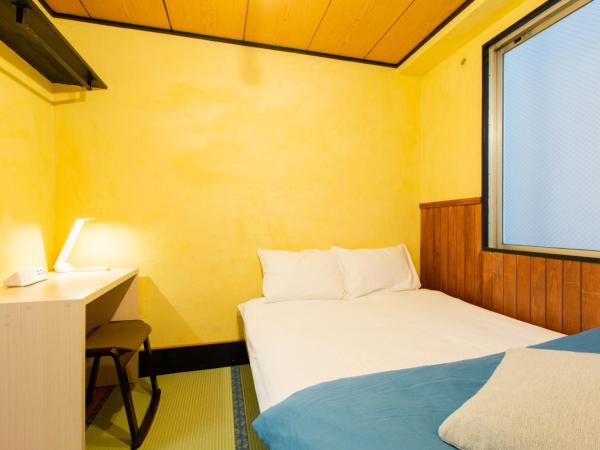 Guest House Shinagawa-shuku : photo 3 de la chambre chambre double avec salle de bains commune