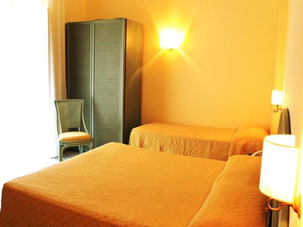 Hotel Villa Maria : photo 2 de la chambre chambre triple