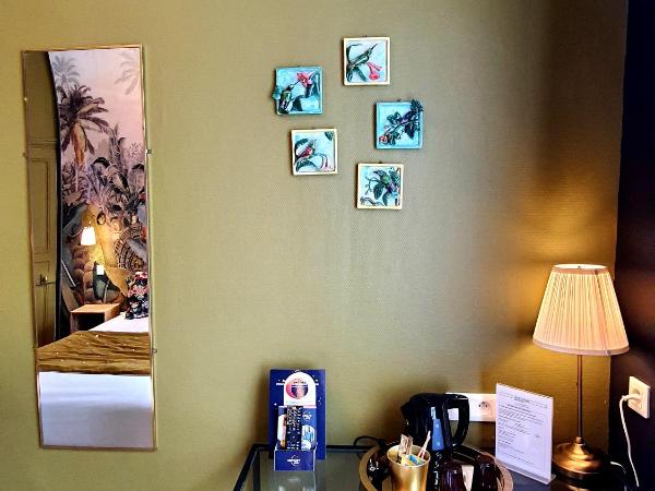 Hotel Du Cygne Tours : photo 1 de la chambre chambre double ou lits jumeaux supérieure deluxe - accessible uniquement par des escaliers