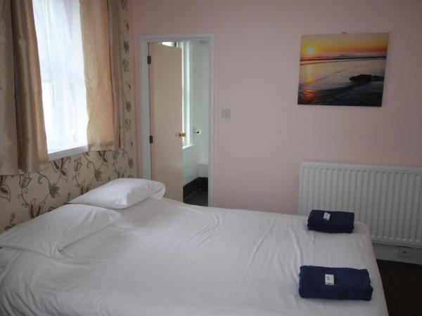 Dolphins Hotel : photo 4 de la chambre chambre double