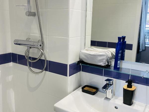 Hostel Vertigo Nîmes Gare Centre : photo 4 de la chambre lit dans dortoir pour femmes de 6 lits