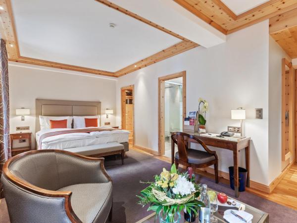 Grand Hotel Zermatterhof : photo 2 de la chambre chambre double de luxe - vue sur mont cervin