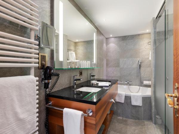 Grand Hotel Zermatterhof : photo 6 de la chambre grande suite - vue sur le cervin