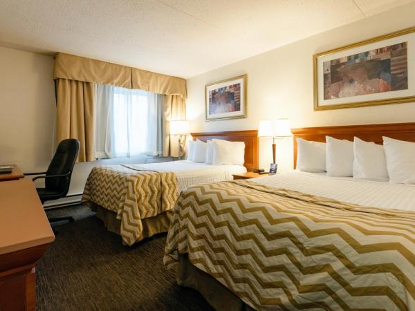 Travelodge by Wyndham Ottawa East : photo 5 de la chambre chambre quadruple