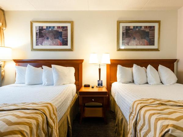 Travelodge by Wyndham Ottawa East : photo 6 de la chambre chambre quadruple