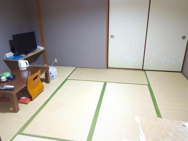 Imazato Ryokan : photo 2 de la chambre chambre triple avec baignoire