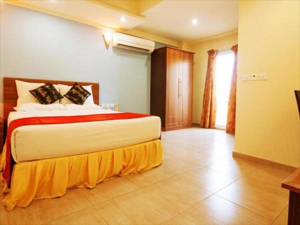 JOHNY INTERNATIONAL HOTEL : photo 2 de la chambre chambre double ou lits jumeaux supérieure