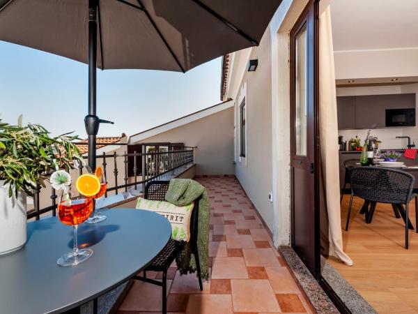 Sunset Residence Rovinj : photo 1 de la chambre studio avec balcon