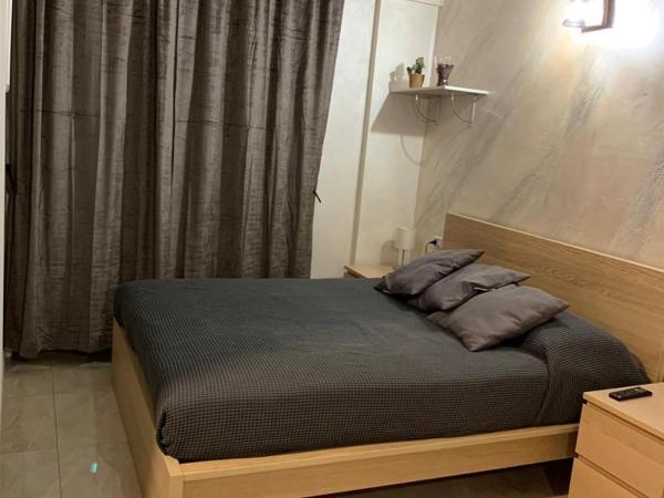 Gold House : photo 3 de la chambre chambre de luxe double ou lits jumeaux avec baignoire spa