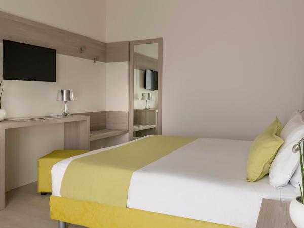 Hotel Delle Rose : photo 5 de la chambre chambre double supérieure - vue sur mer