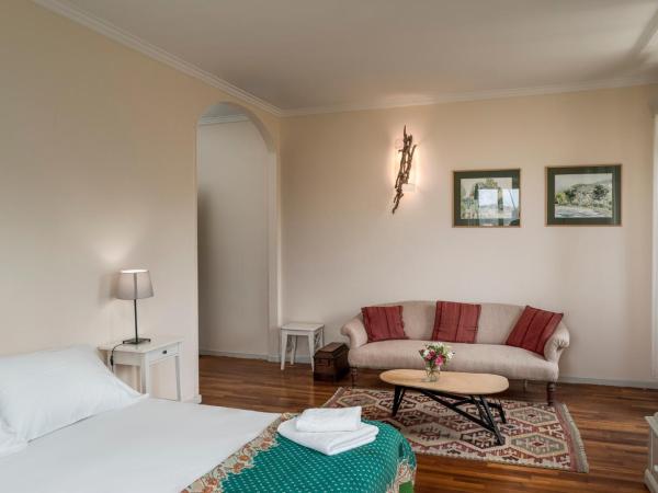 Villa Kefalomandouko : photo 5 de la chambre chambre double - vue sur jardin