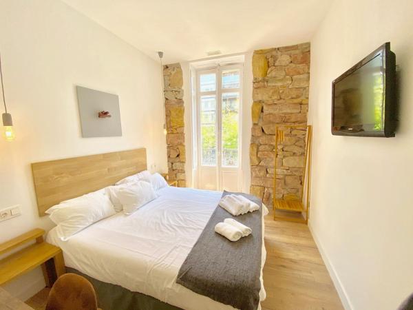 Mirandoalaconcha Rooms : photo 5 de la chambre studio 6 zuberoa - vue latérale sur plage