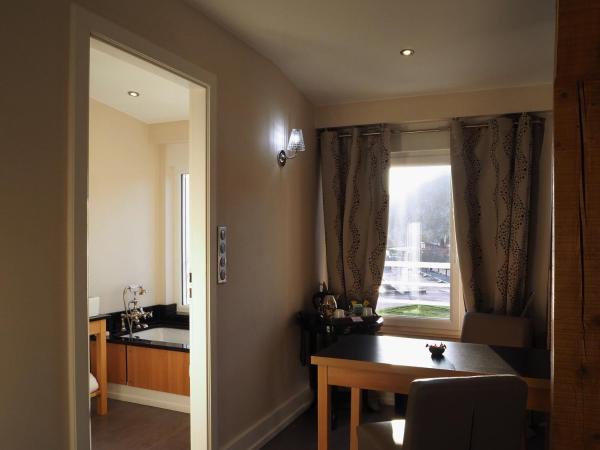 Hôtel Beau Rivage : photo 2 de la chambre suite junior - vue sur lac