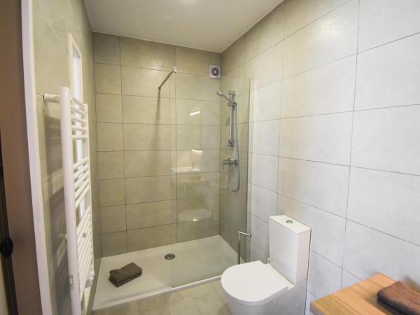 Charme 19 : photo 5 de la chambre suite avec balcon