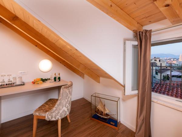 Hotel Agava Split : photo 4 de la chambre chambre familiale