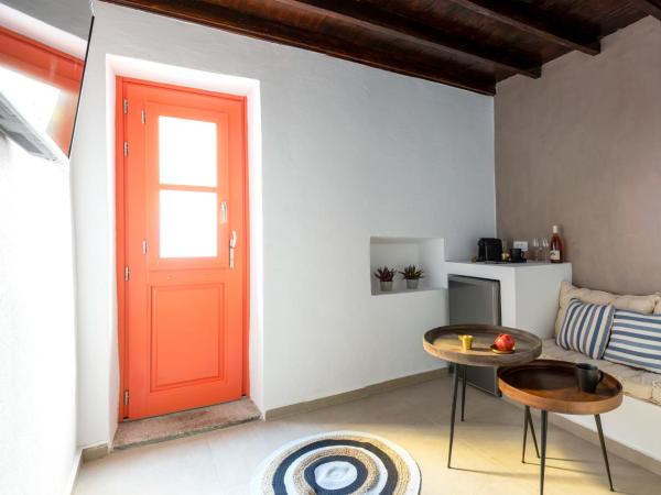 Blue Jasmine Suites : photo 5 de la chambre suite loft dione