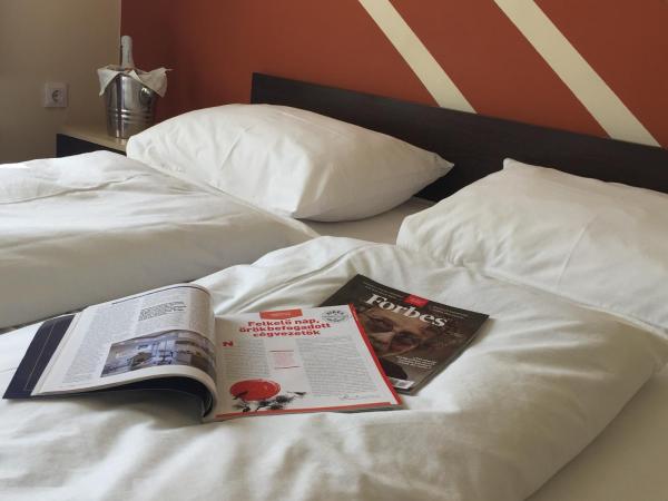 City Hotel Agoston : photo 6 de la chambre chambre triple