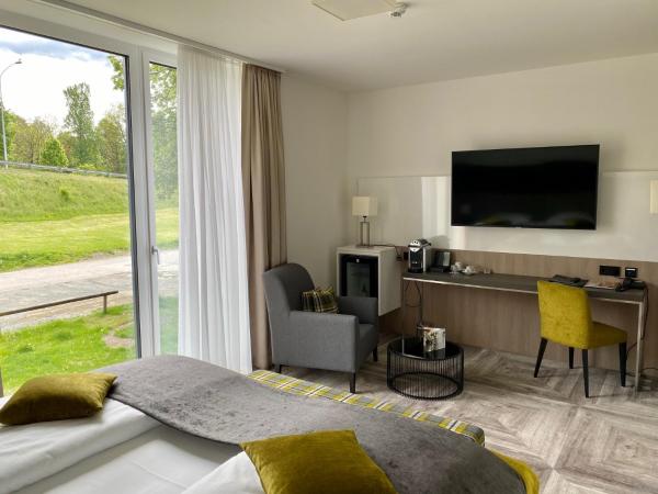 Hotel Plattenwirt : photo 2 de la chambre chambre double supérieure - vue sur rue