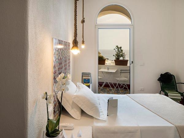Casa al Sole Boutique Hotel : photo 4 de la chambre chambre simple supérieure - vue sur mer
