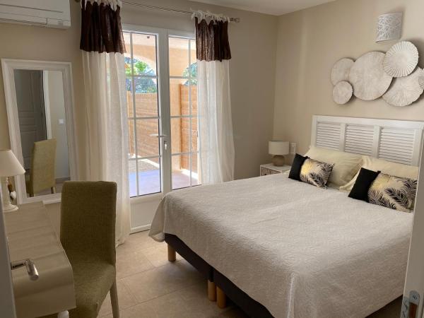 Chambres d'Hotes Les Amandiers : photo 1 de la chambre appartement 1 chambre