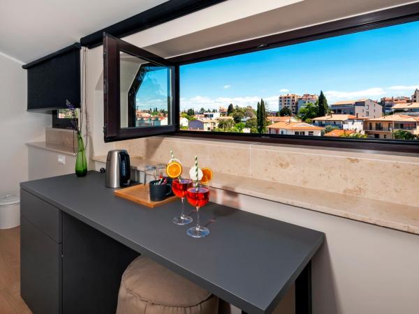 Sunset Residence Rovinj : photo 7 de la chambre chambre double ou lits jumeaux