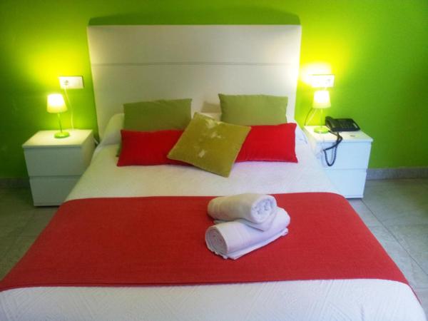 Nest Style Granada : photo 1 de la chambre chambre triple