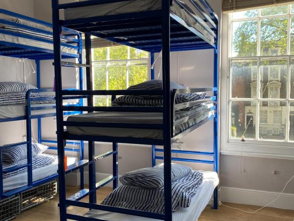 Prime Backpackers Angel : photo 2 de la chambre lit dans dortoir mixte de 12 lits