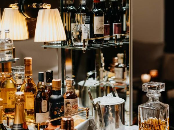 DO & CO Hotel München : photo 5 de la chambre chambre lit king-size supérieure